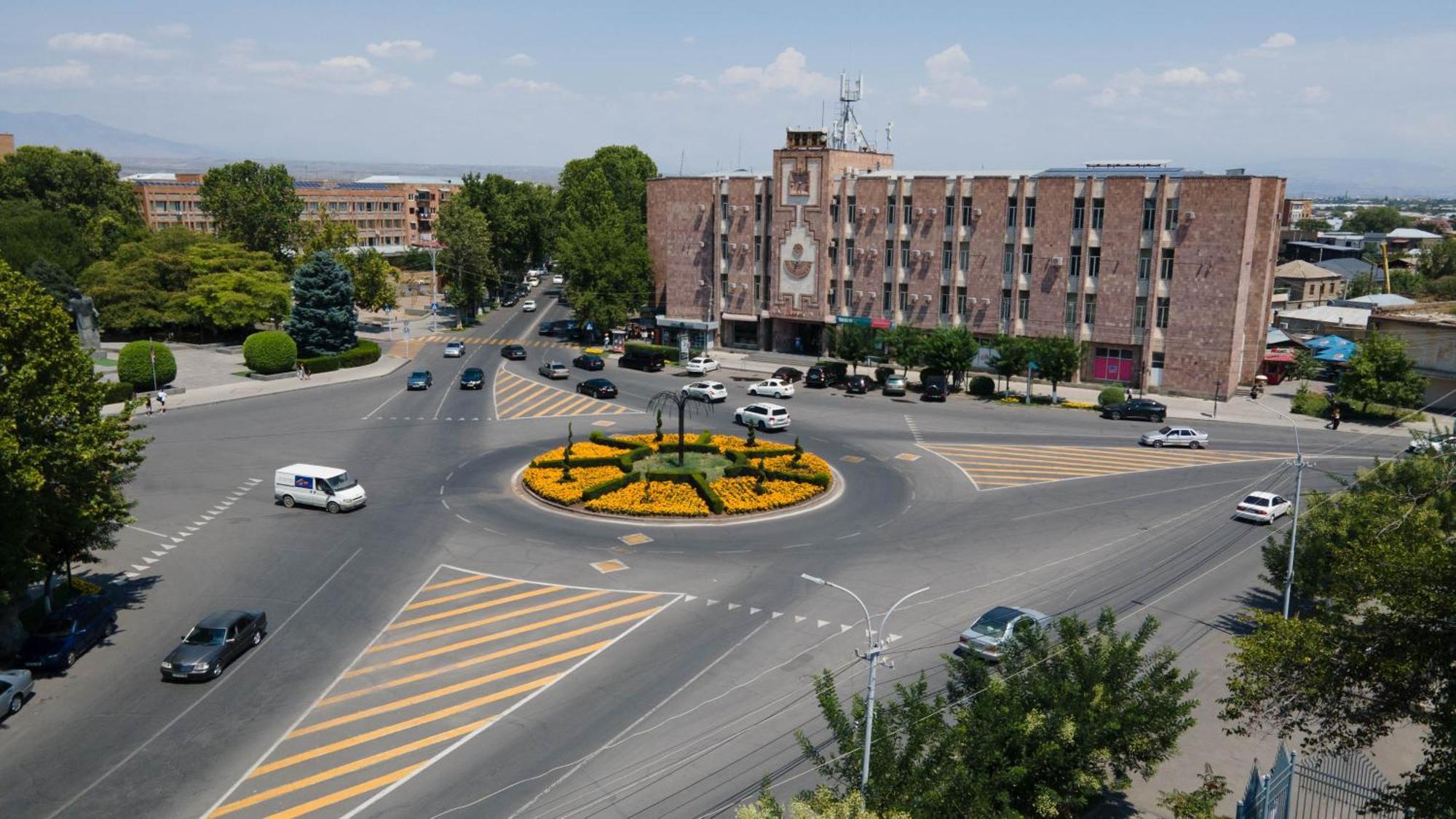 Vagharshapat Richmind Hotel מראה חיצוני תמונה