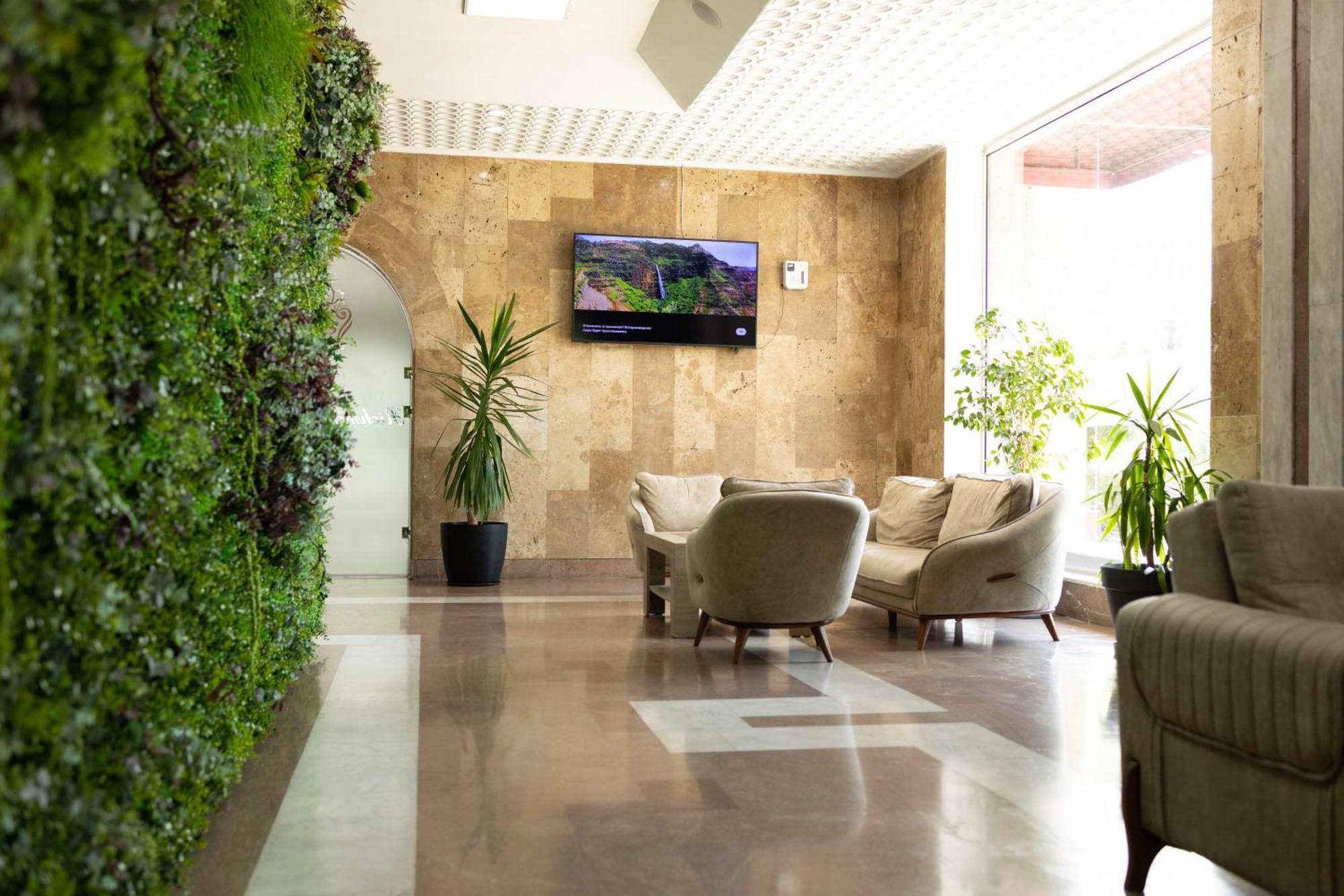 Vagharshapat Richmind Hotel מראה חיצוני תמונה