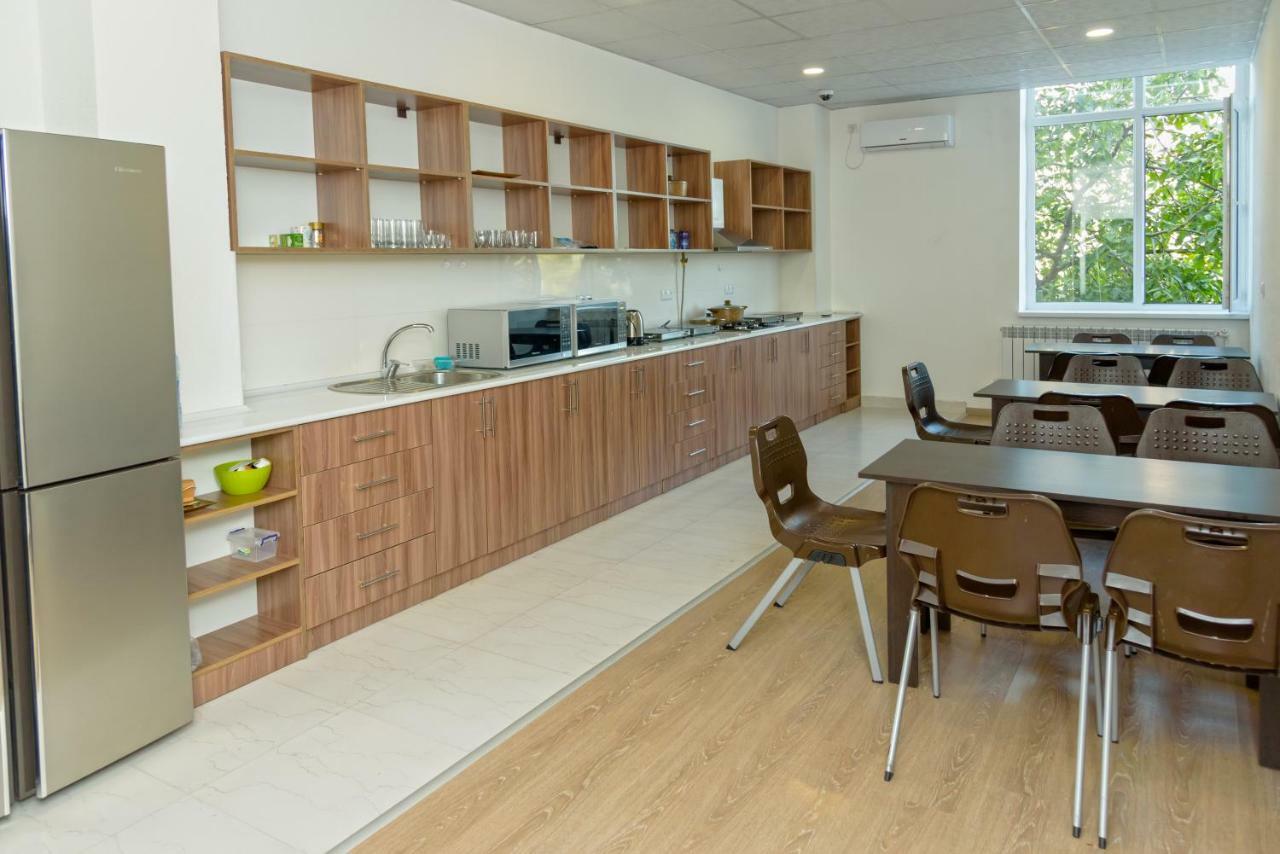 Vagharshapat Richmind Hotel מראה חיצוני תמונה