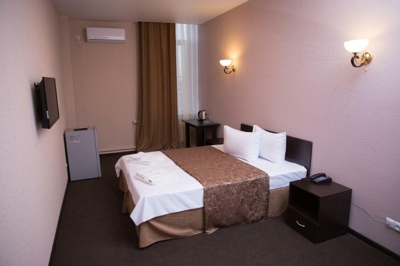Vagharshapat Richmind Hotel מראה חיצוני תמונה