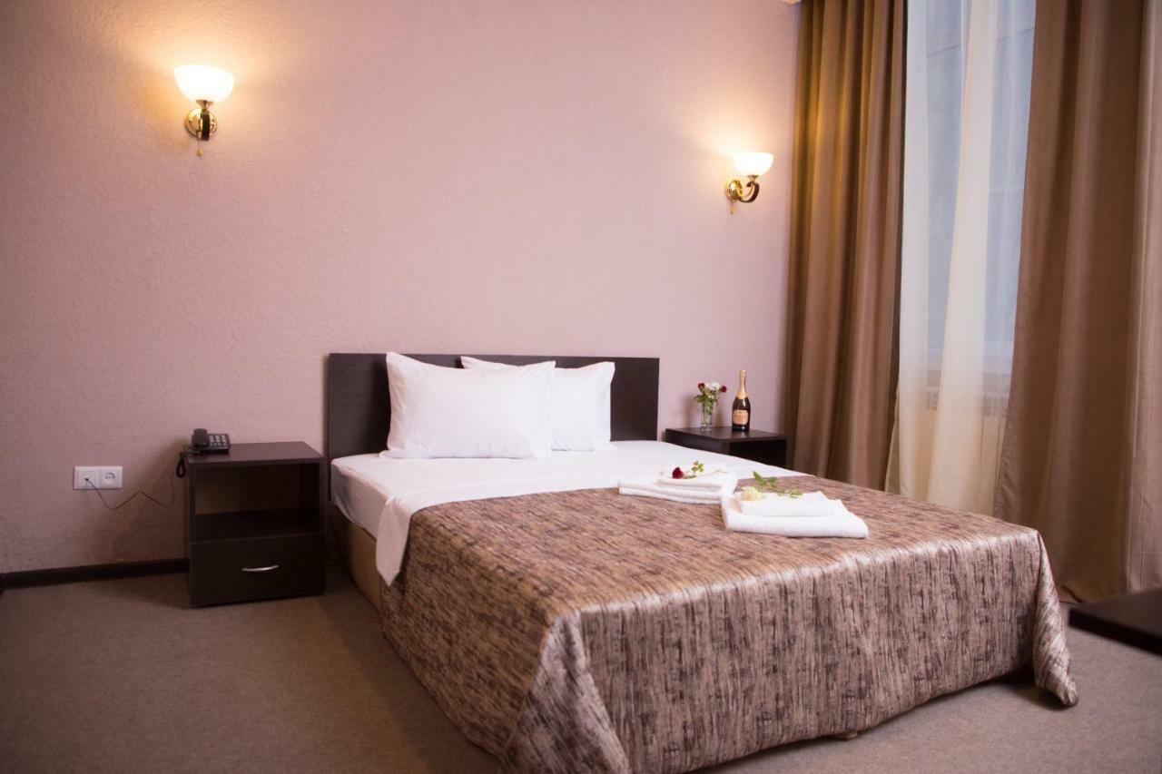 Vagharshapat Richmind Hotel מראה חיצוני תמונה