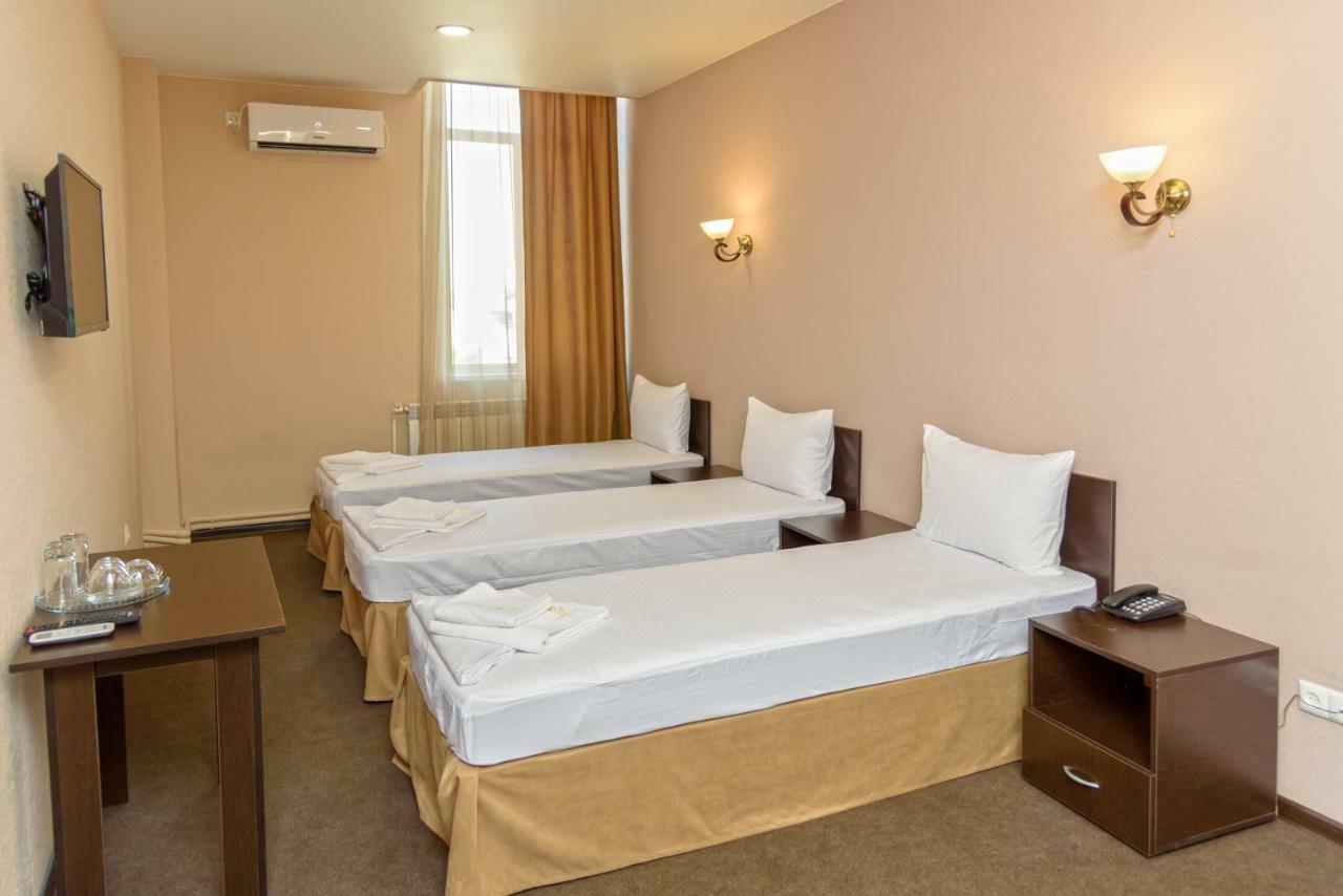 Vagharshapat Richmind Hotel מראה חיצוני תמונה