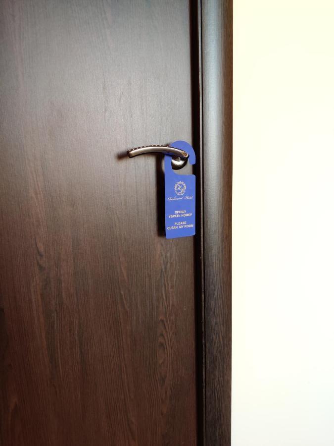 Vagharshapat Richmind Hotel מראה חיצוני תמונה