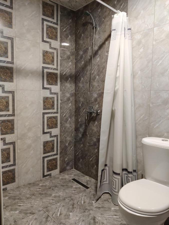 Vagharshapat Richmind Hotel מראה חיצוני תמונה